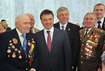 Андрей Воробьёв поздравил ветеранов с наступающим праздником Победы в Великой Отечественной войне