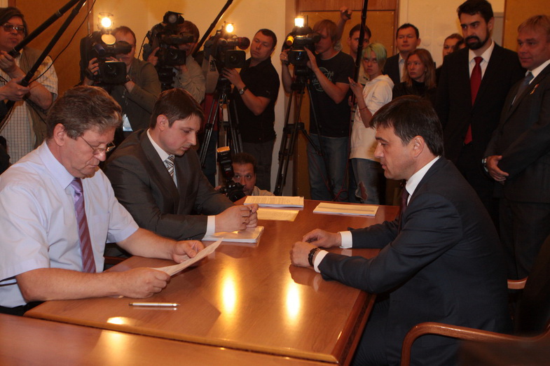 Андрей Воробьев подал документы для регистрации кандидатом