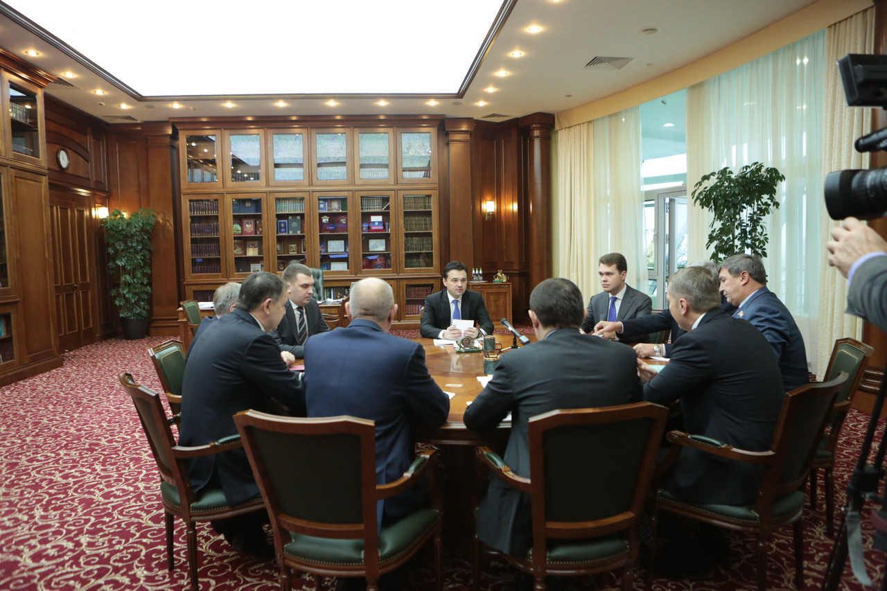 Губернатор Московской области Андрей Воробьев на этой неделе провел рабочую встречу с Советом Мособлдумы